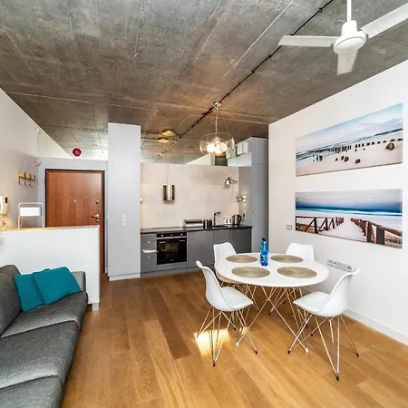 Tarasowy - Neptun Park Jelitkowo By Oneapartments غدانسك
